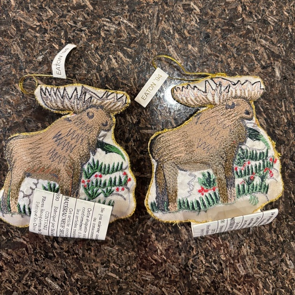 Two Vintage Eaton 94 Moose Christmas Ornament - Picture 3 of 4